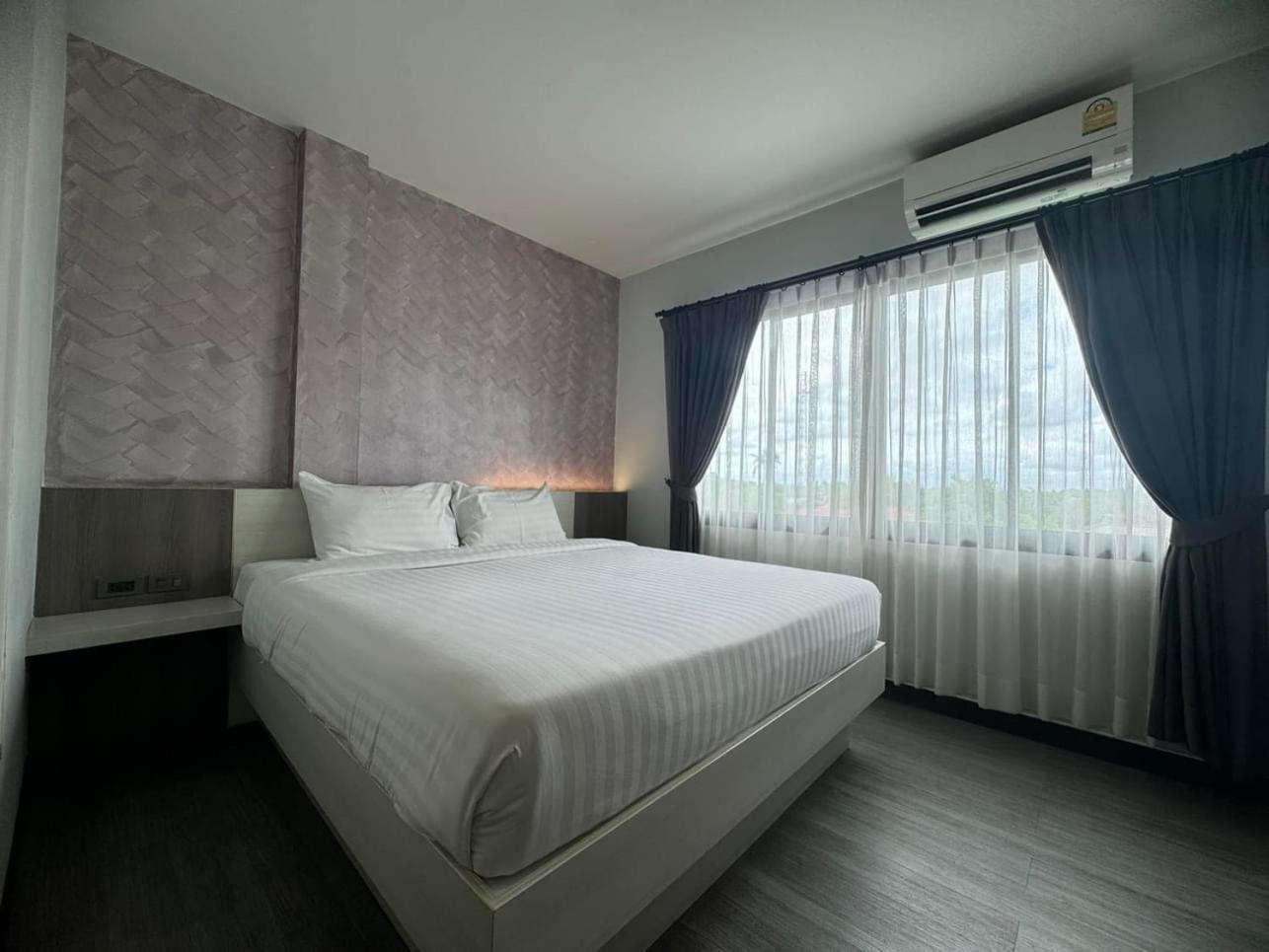 Socool Grand Hotel Nang Rong Экстерьер фото