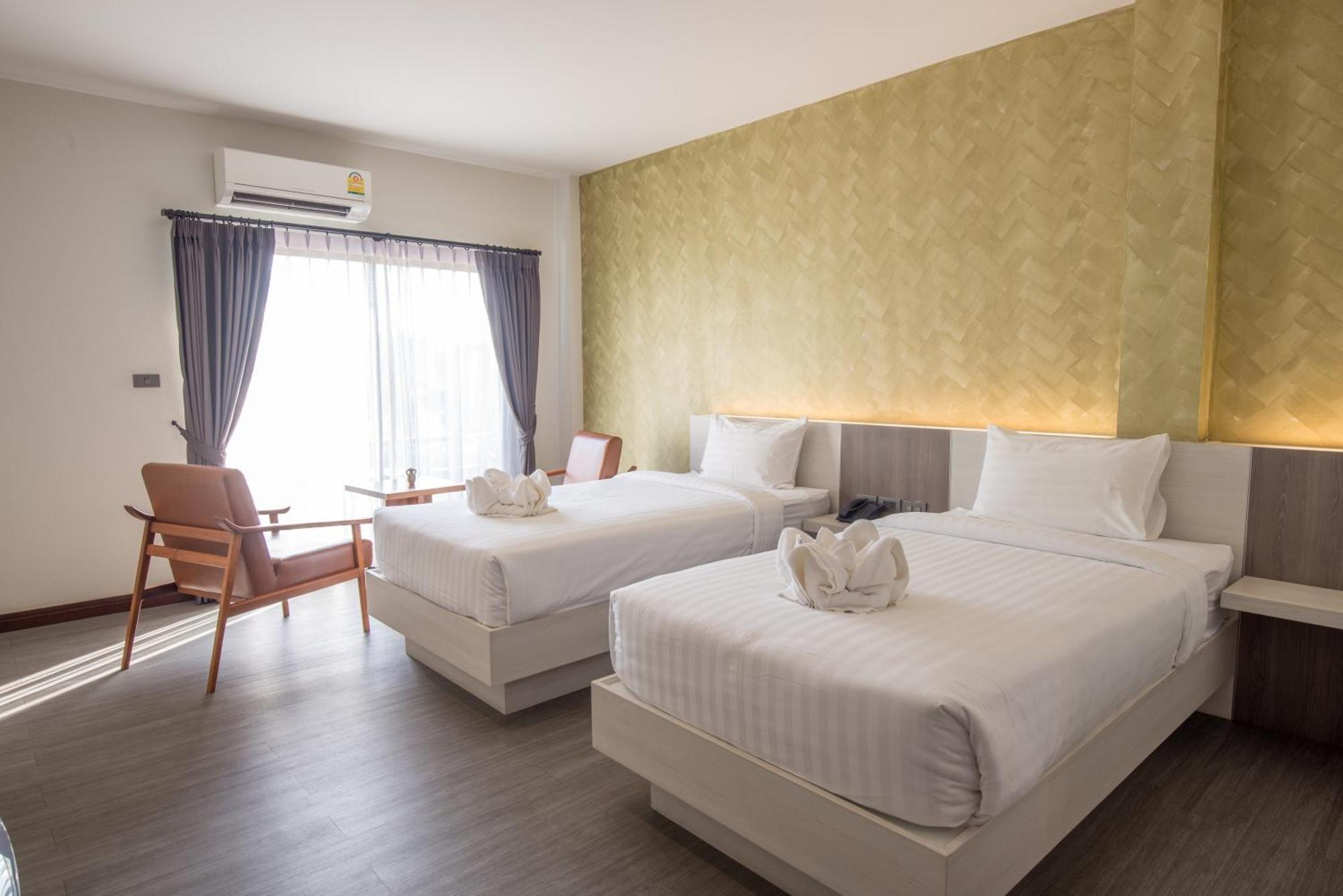 Socool Grand Hotel Nang Rong Экстерьер фото