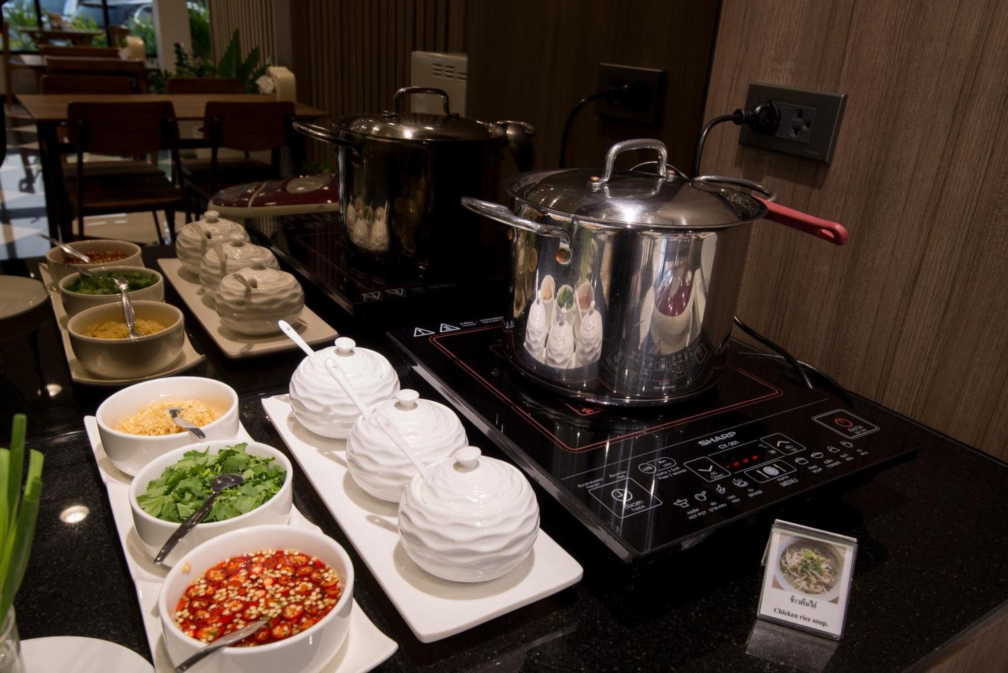 Socool Grand Hotel Nang Rong Экстерьер фото