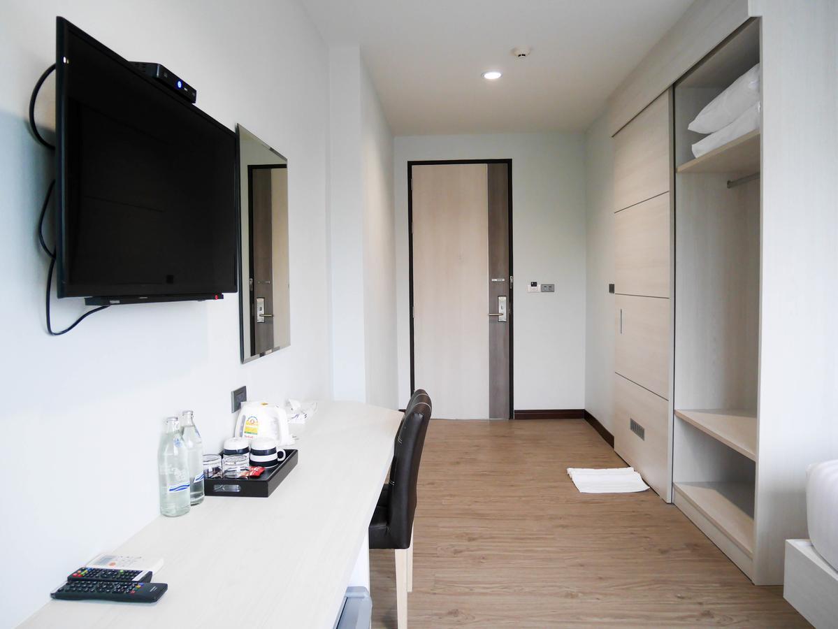 Socool Grand Hotel Nang Rong Экстерьер фото